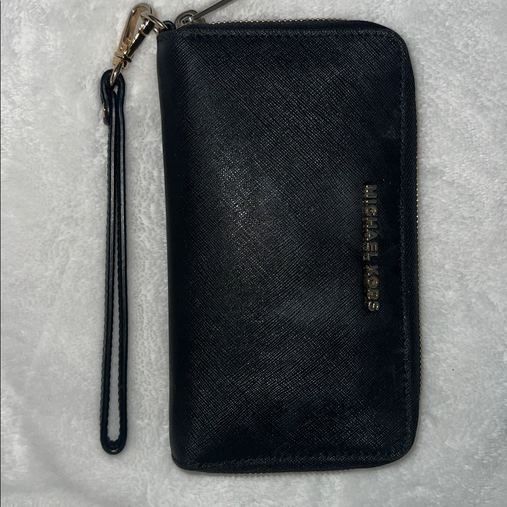 MICHAEL KORS // Leather Wallet
